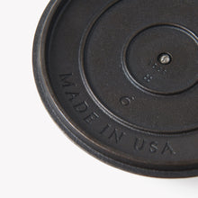 Load image into Gallery viewer, Field Company No.6 Cast Iron Skillet Lid
