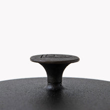 Load image into Gallery viewer, Field Company No.8 Cast Iron Skillet Lid