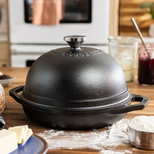 Load image into Gallery viewer, Lodge Chef Collection™ Seasoned Cast Iron Bread Oven