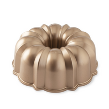 Load image into Gallery viewer, Original Bundt Pan