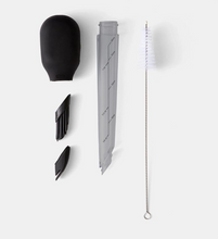 Load image into Gallery viewer, Chef'n Roasting Baster