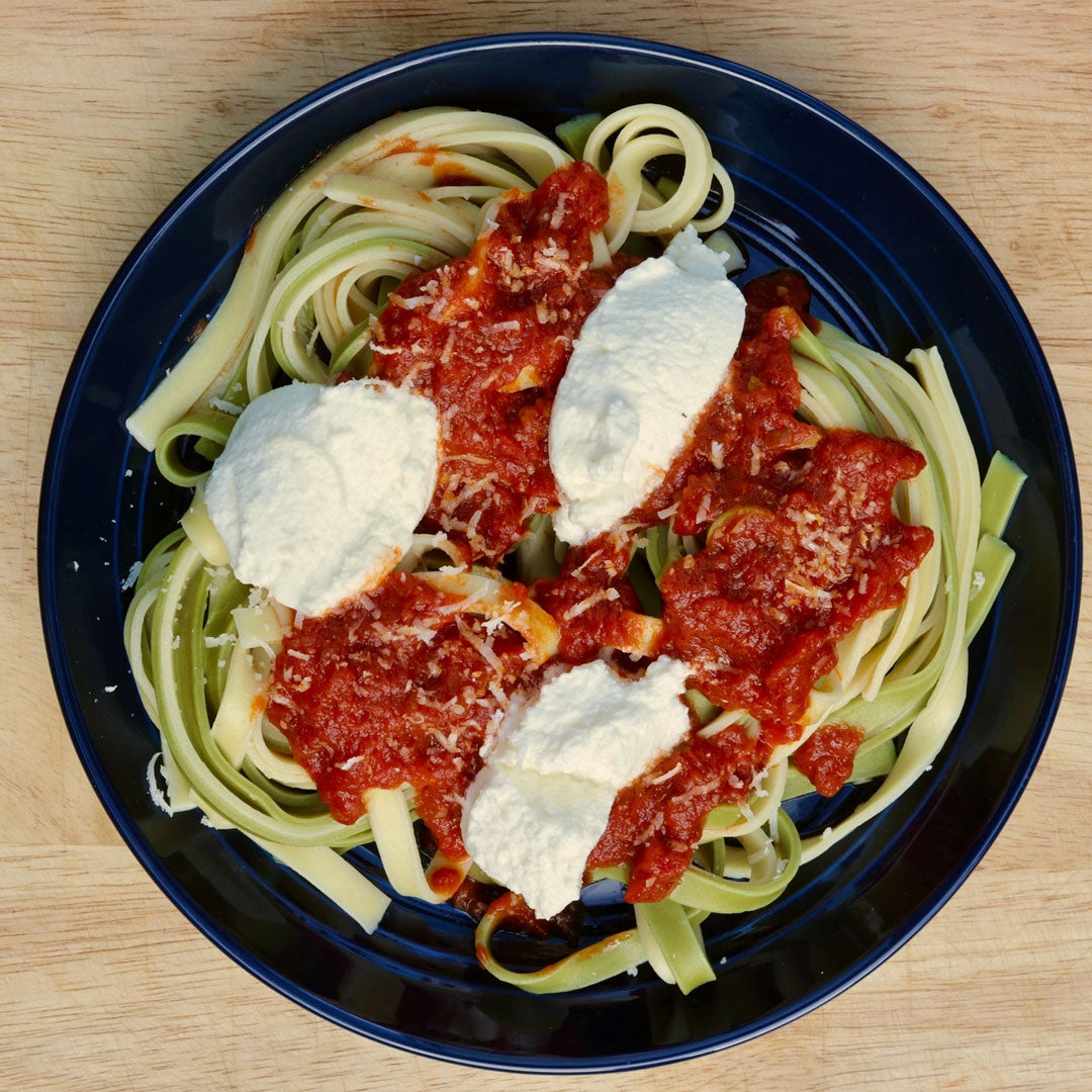 Eduardo’s Fettuccine Paglia & Fieno Pasta