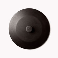 Load image into Gallery viewer, Field Company No.10 Cast Iron Skillet Lid

